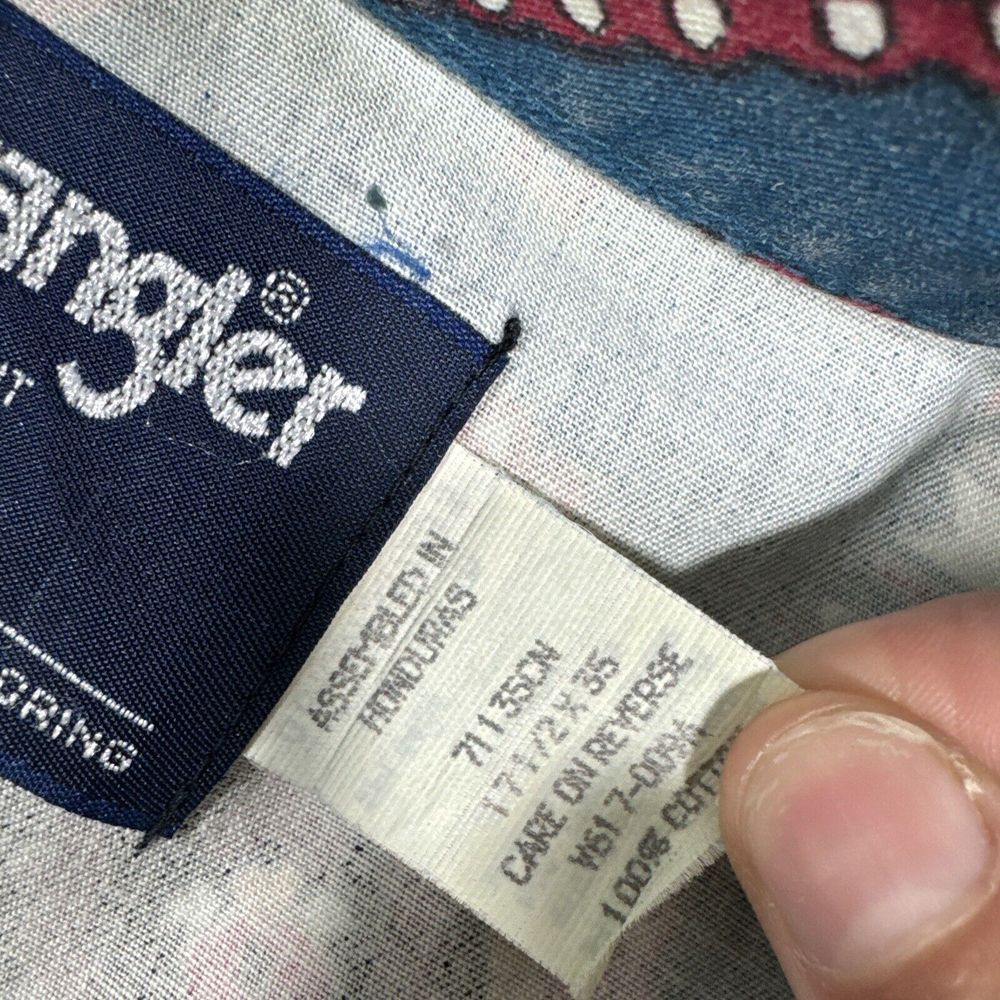 Wrangler Blue Paisley Button-Down Brushpopper - Picture 6 of 11